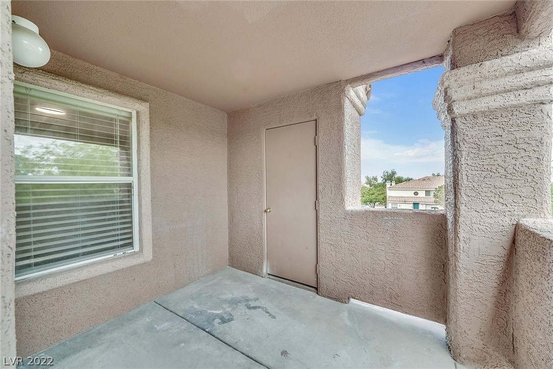 8101 West Flamingo Road, Unit 2124 Las Vegas, NV 89147 - Photo 8 of 25 Gallery Image 8