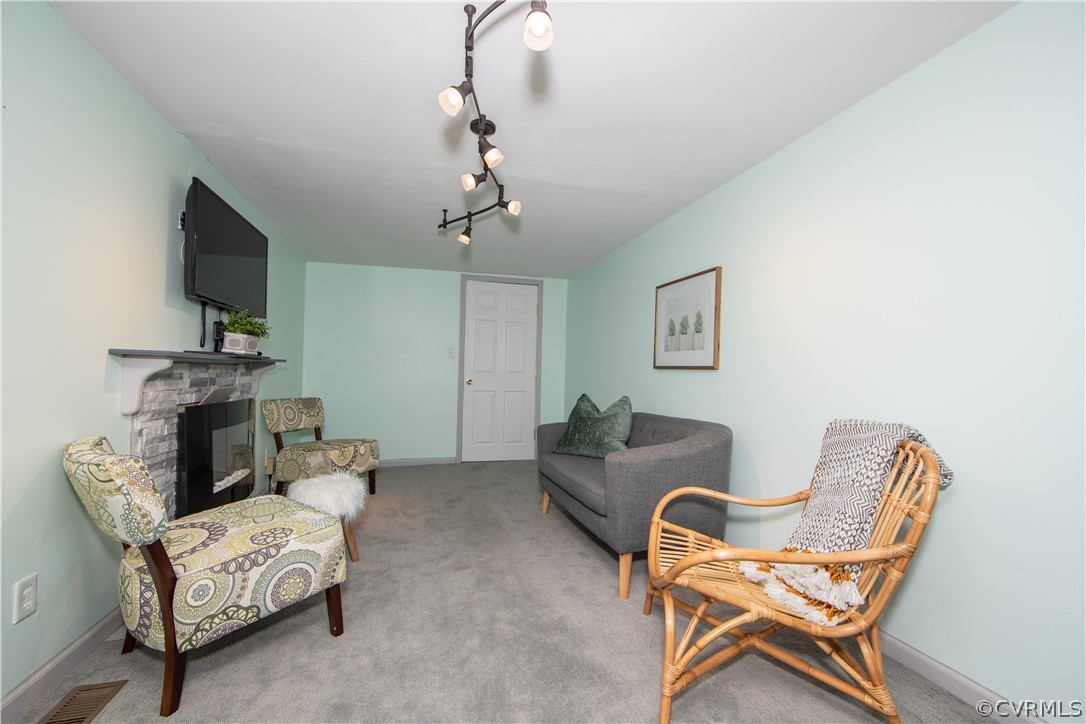 3826 Crowder Road Petersburg, VA 23803 - Photo 8 of 19 Gallery Image 8