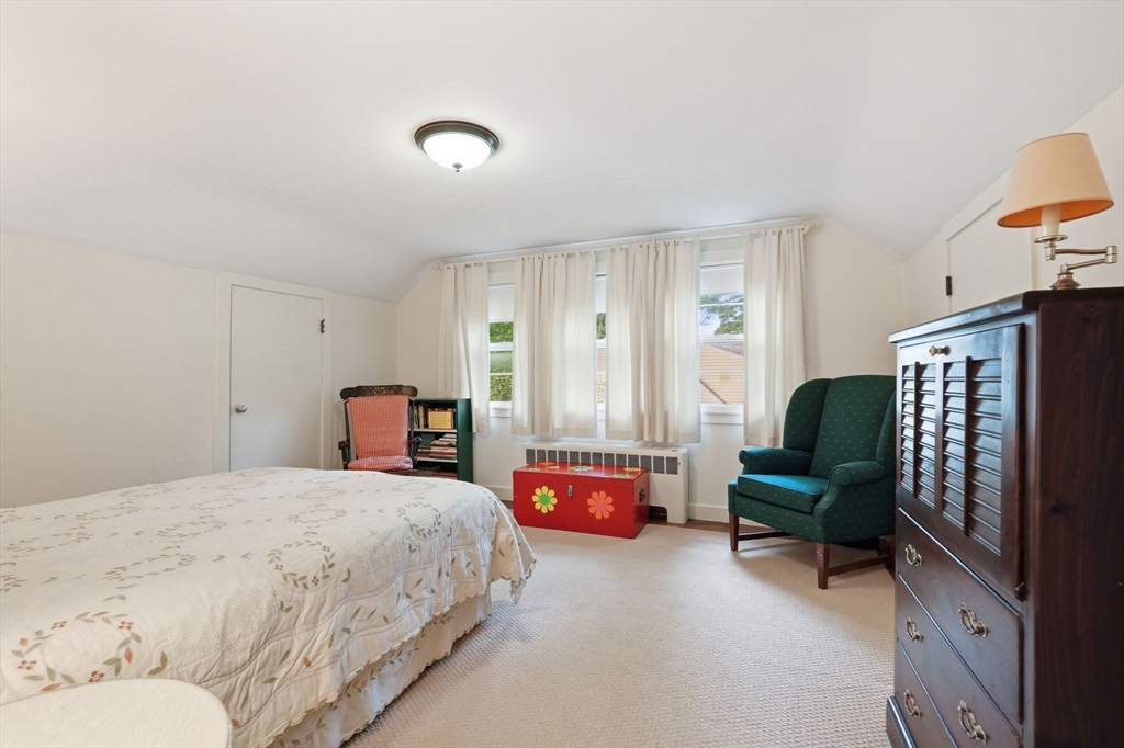 102 Blue Hills Road Amherst, MA 01002 - Photo 23 of 40