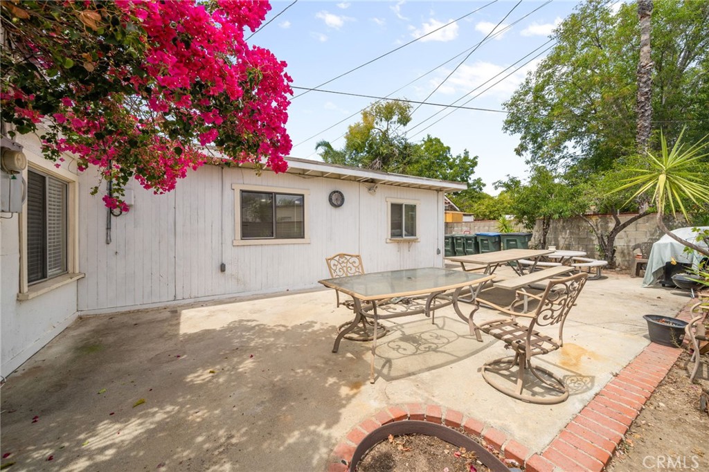 1493 Whitefield Road Pasadena, CA 91104 - Photo 34 of 50 Gallery Image 34