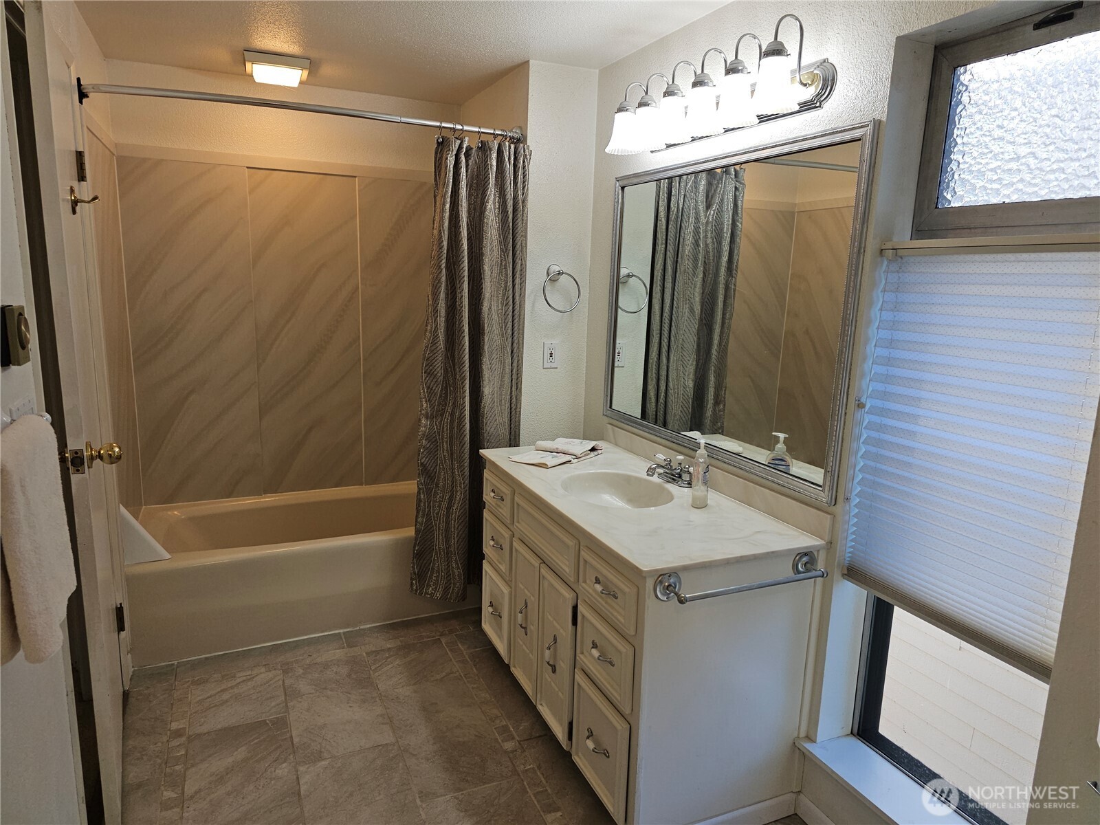 15402 Rose Road Southwest Lakewood, WA 98498 - Photo 24 of 40