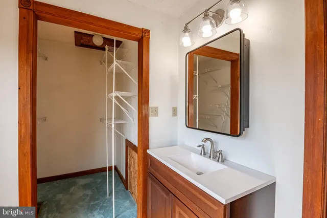 $459,000 | 282 Ernst Road, Mohrsville, PA 19541