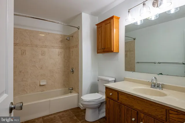 $459,000 | 282 Ernst Road, Mohrsville, PA 19541