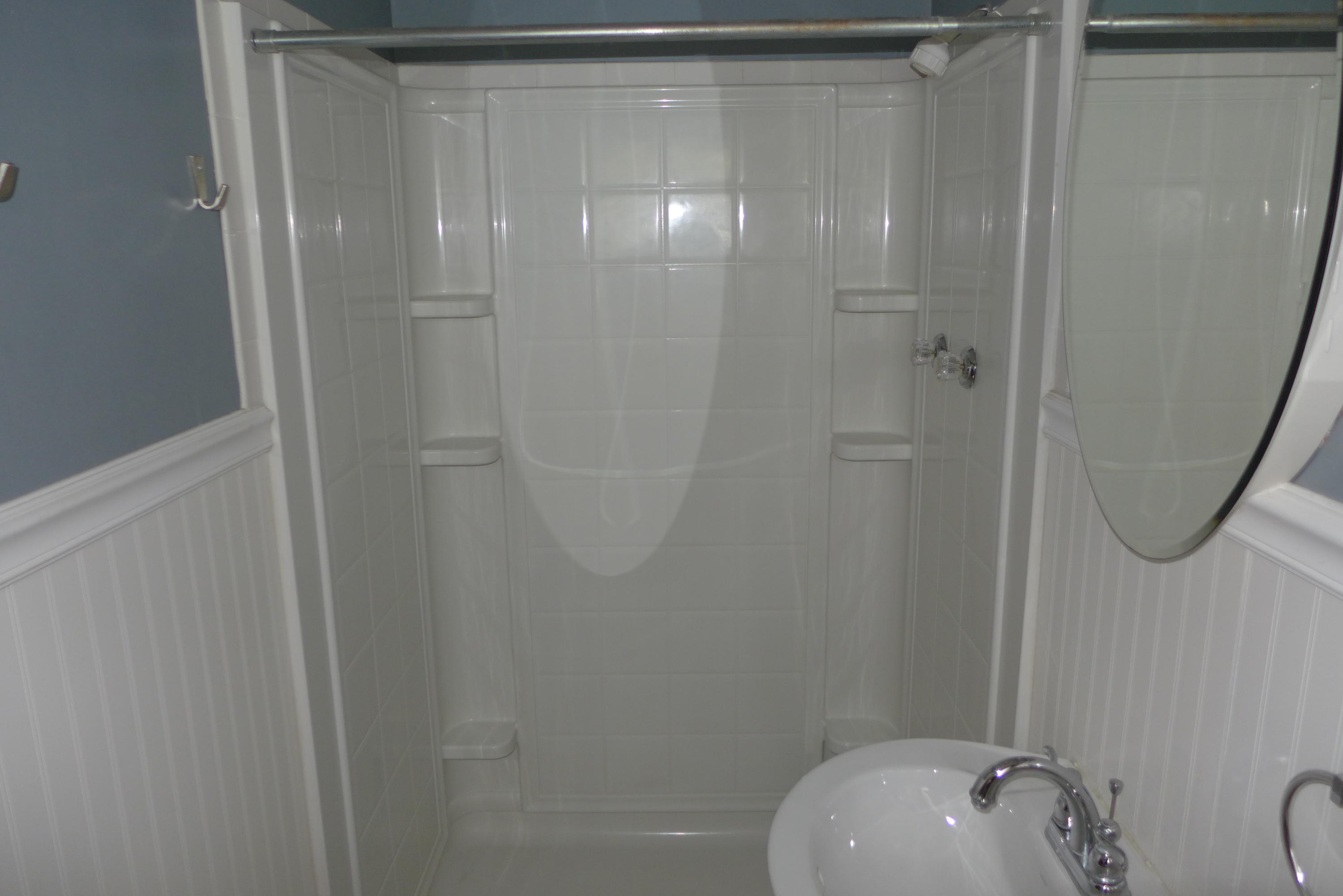 5004 Delashmitt Road Hixson, TN 37343 - Photo 13 of 18 Master Bathroom