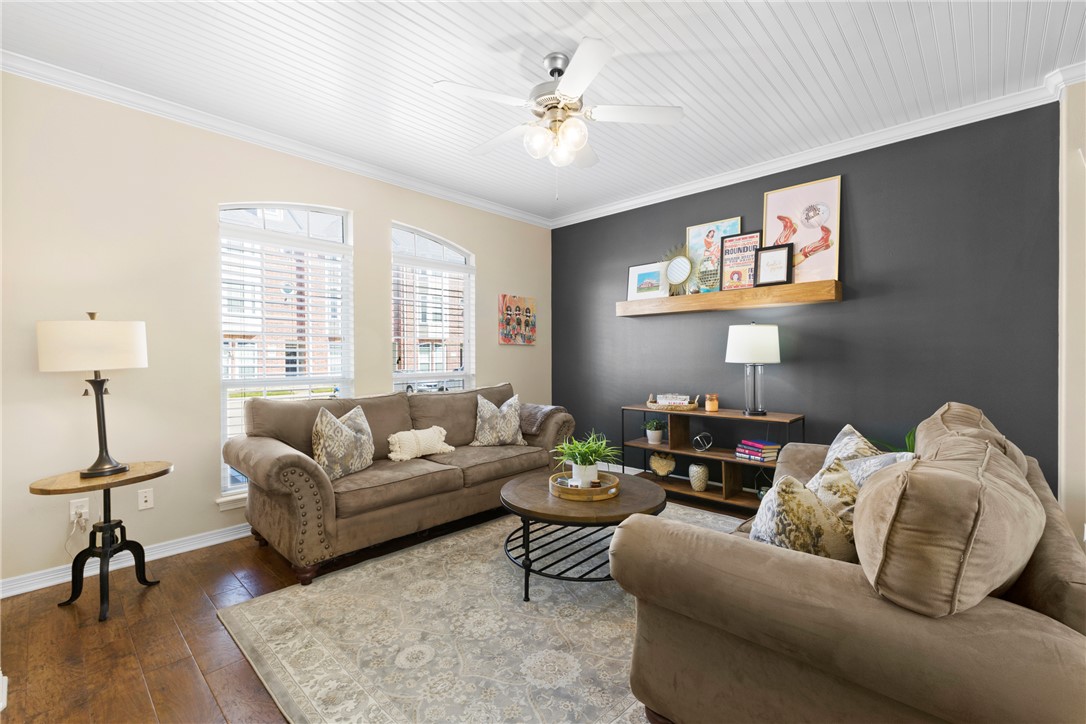 1198 Jones-Butler Road, Unit 705 College Station, TX 77840 - Photo 4 of 34