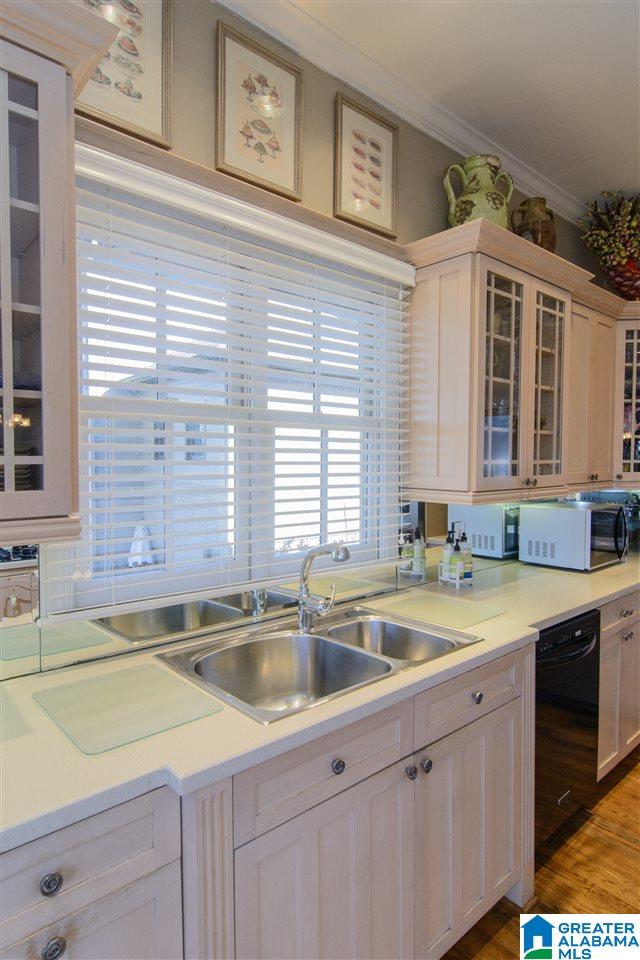 4956 Altamont Road South Birmingham, AL 35222 - Photo 19 of 48