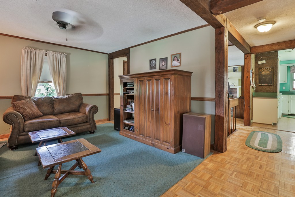 247 Den Quarry Road Lynn, MA 01904 - Photo 8 of 17 Gallery Image 8