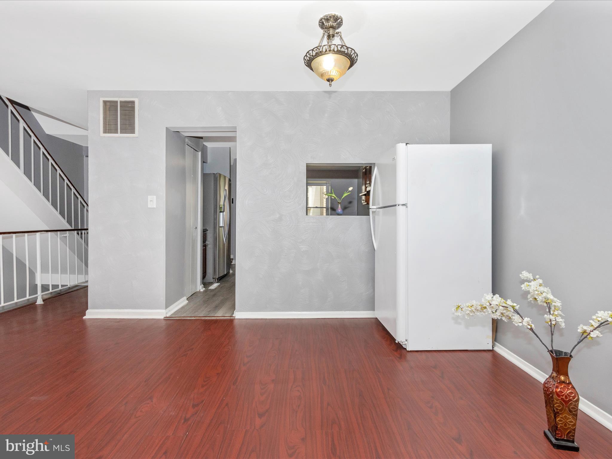 9920 Tuscarora Road Randallstown, MD 21133 - Photo 18 of 52 Dining Area