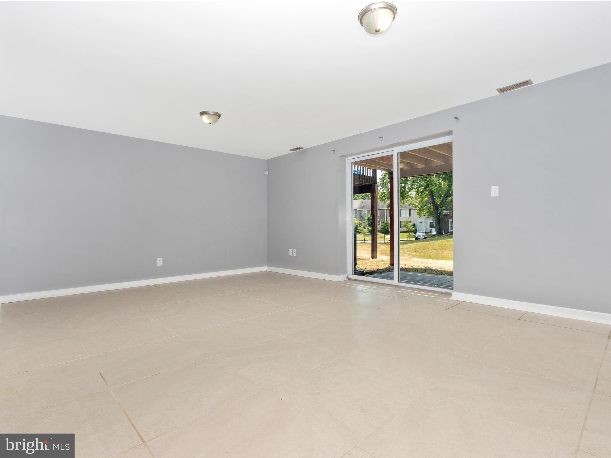 9920 Tuscarora Road Randallstown, MD 21133 - Photo 33 of 52 Family Room