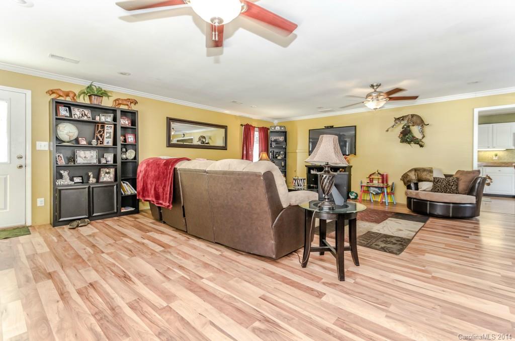 2923 White Store Road Wingate, NC 28174 - Photo 9 of 24