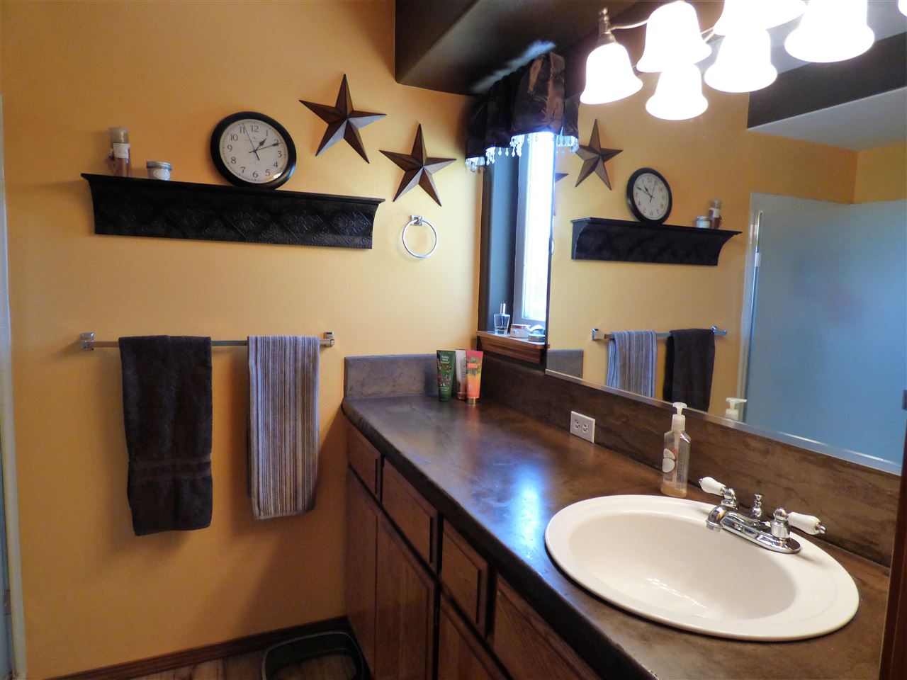 2912 South Adams Road Veradale, WA 99037 - Photo 8 of 20