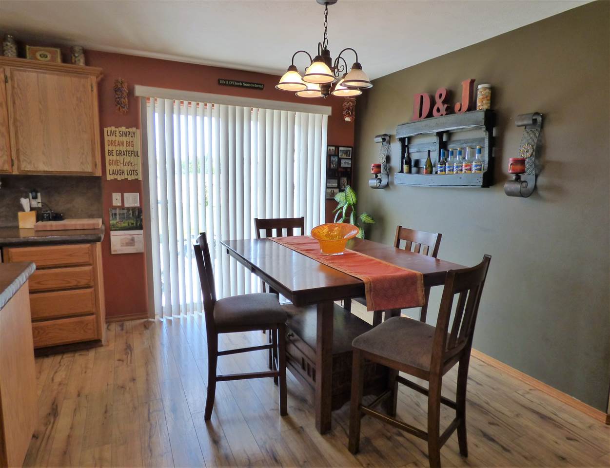 2912 South Adams Road Veradale, WA 99037 - Photo 9 of 20