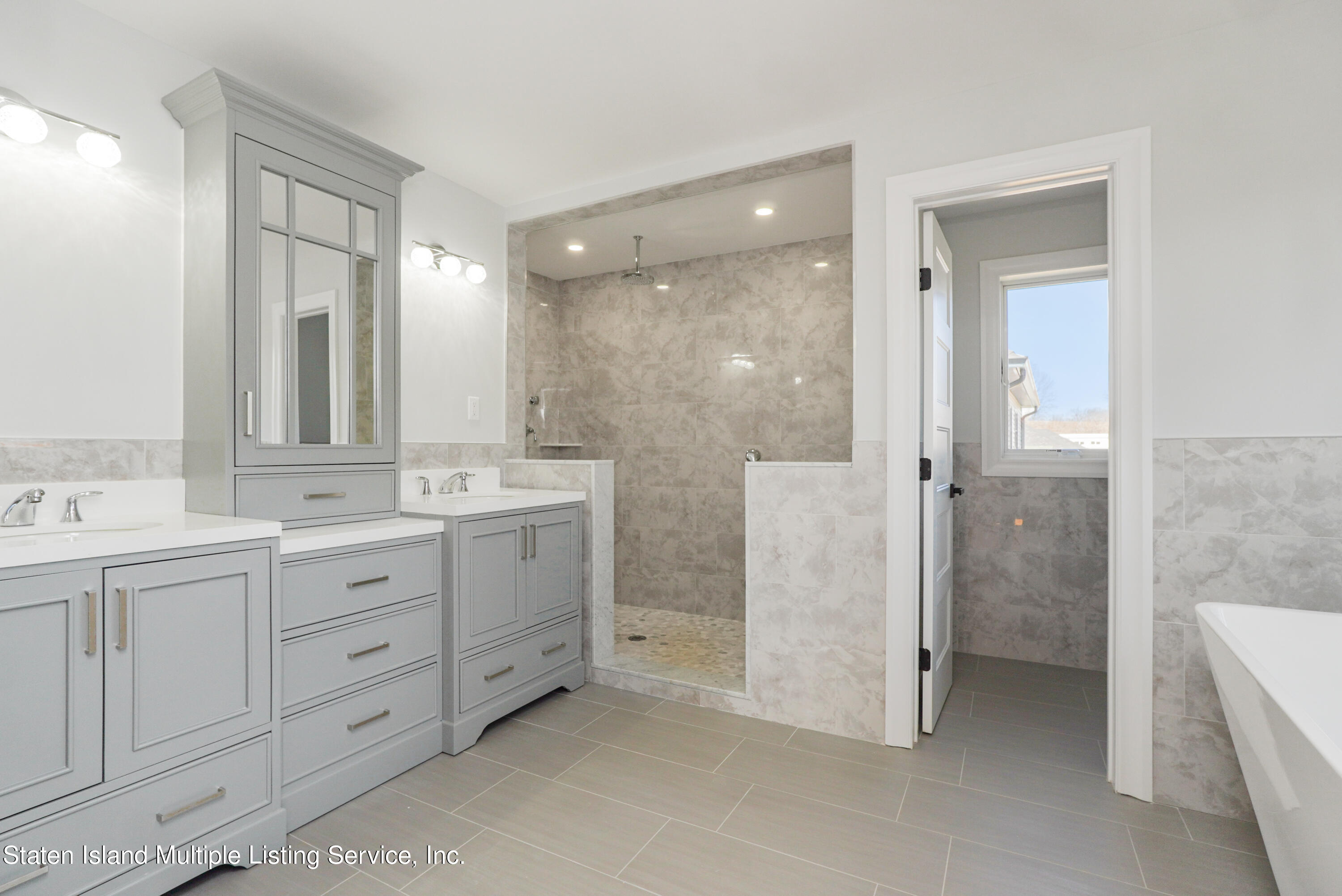 39 Highland Road Staten Island, NY 10308 - Photo 24 of 36 Photo Jun 30 2019, 4 39 49 PM