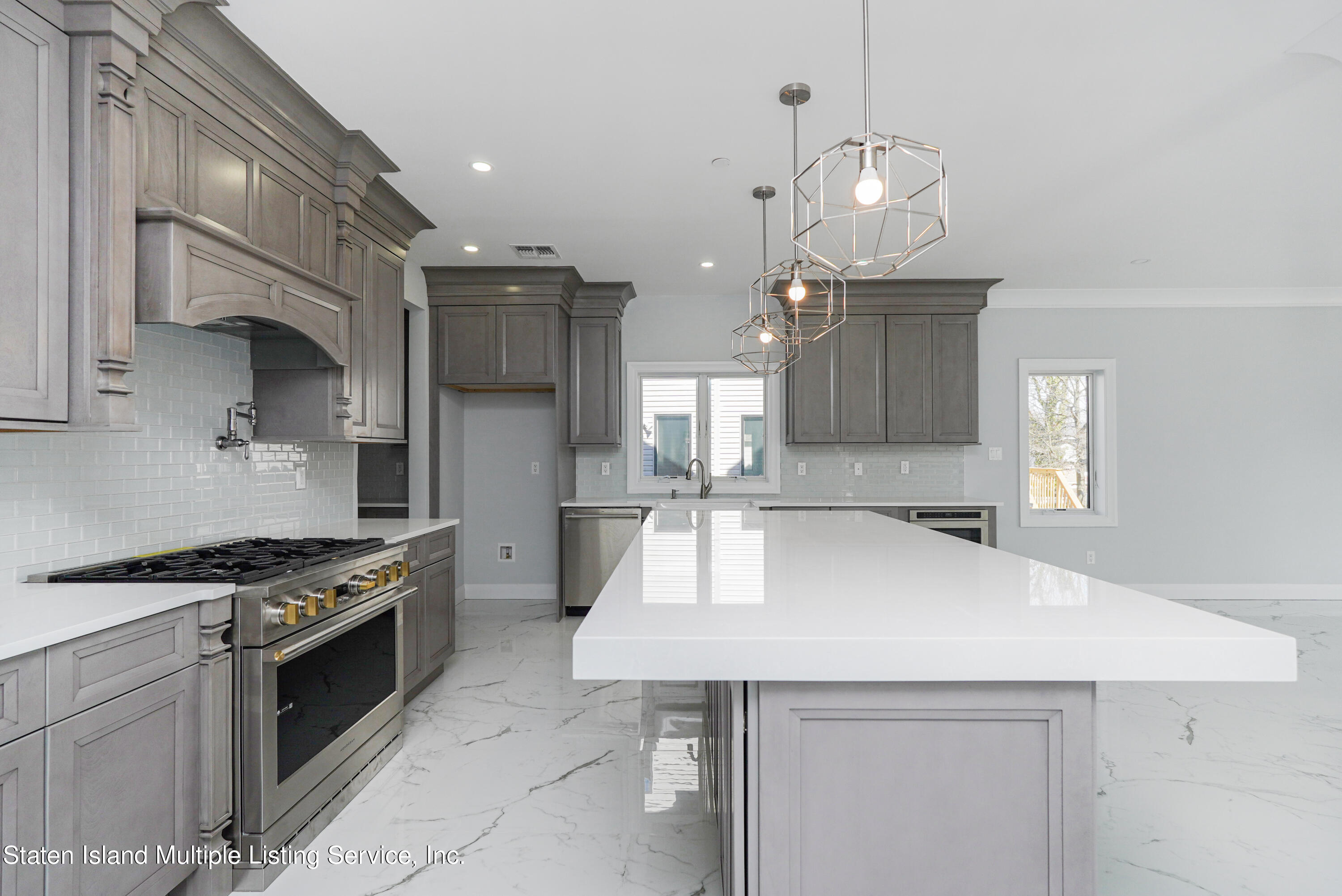 39 Highland Road Staten Island, NY 10308 - Photo 8 of 36 Photo Jun 30 2019, 4 47 18 PM