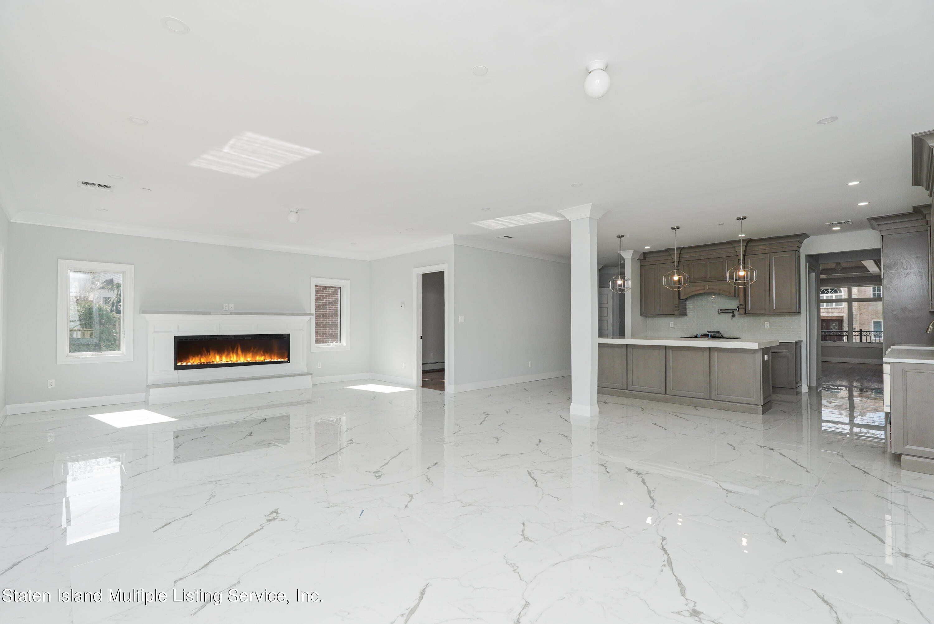 39 Highland Road Staten Island, NY 10308 - Photo 10 of 36 Photo Jun 30 2019, 4 46 11 PM