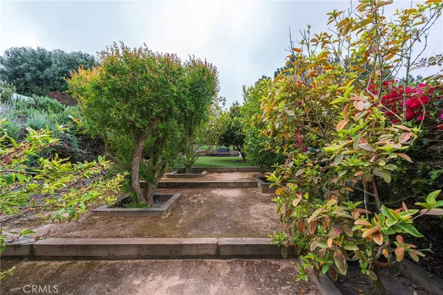 $3,125,000 | 23 Country Meadow Road, Rolling Hills Estates, CA 90274