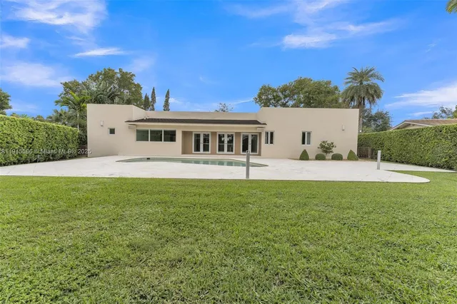 $1,575,000 | 7261 West Troon Circle, Miami Lakes, FL 33014