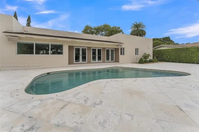 $1,575,000 | 7261 West Troon Circle, Miami Lakes, FL 33014