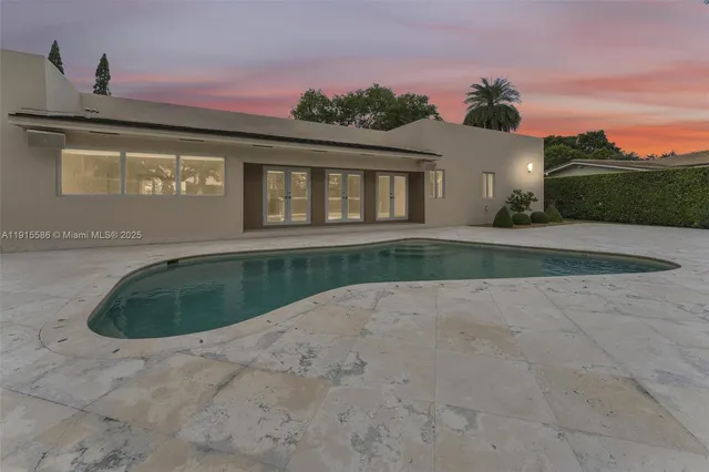 $1,575,000 | 7261 West Troon Circle, Miami Lakes, FL 33014