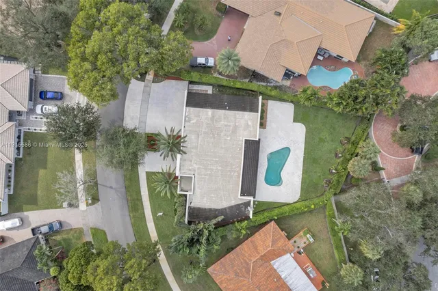 $1,575,000 | 7261 West Troon Circle, Miami Lakes, FL 33014