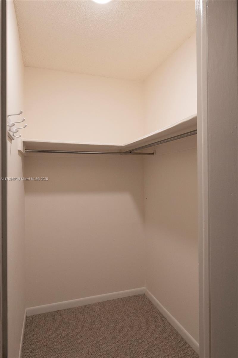 1121 Crandon Boulevard, Unit E203 Key Biscayne, FL 33149 - Photo 12 of 22