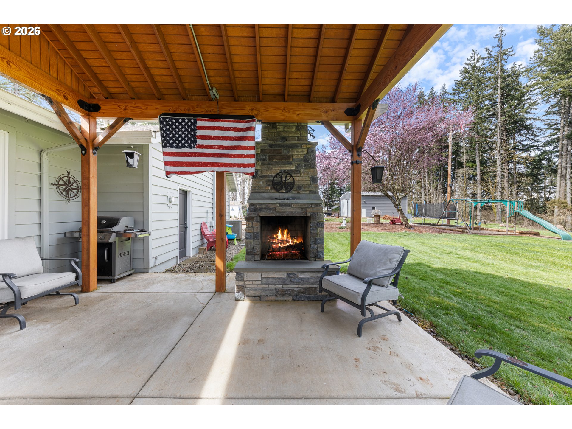 7624 Shady Way Southeast Turner, OR 97392 - Photo 37 of 48 a building outdoor space with patio furniture and garden