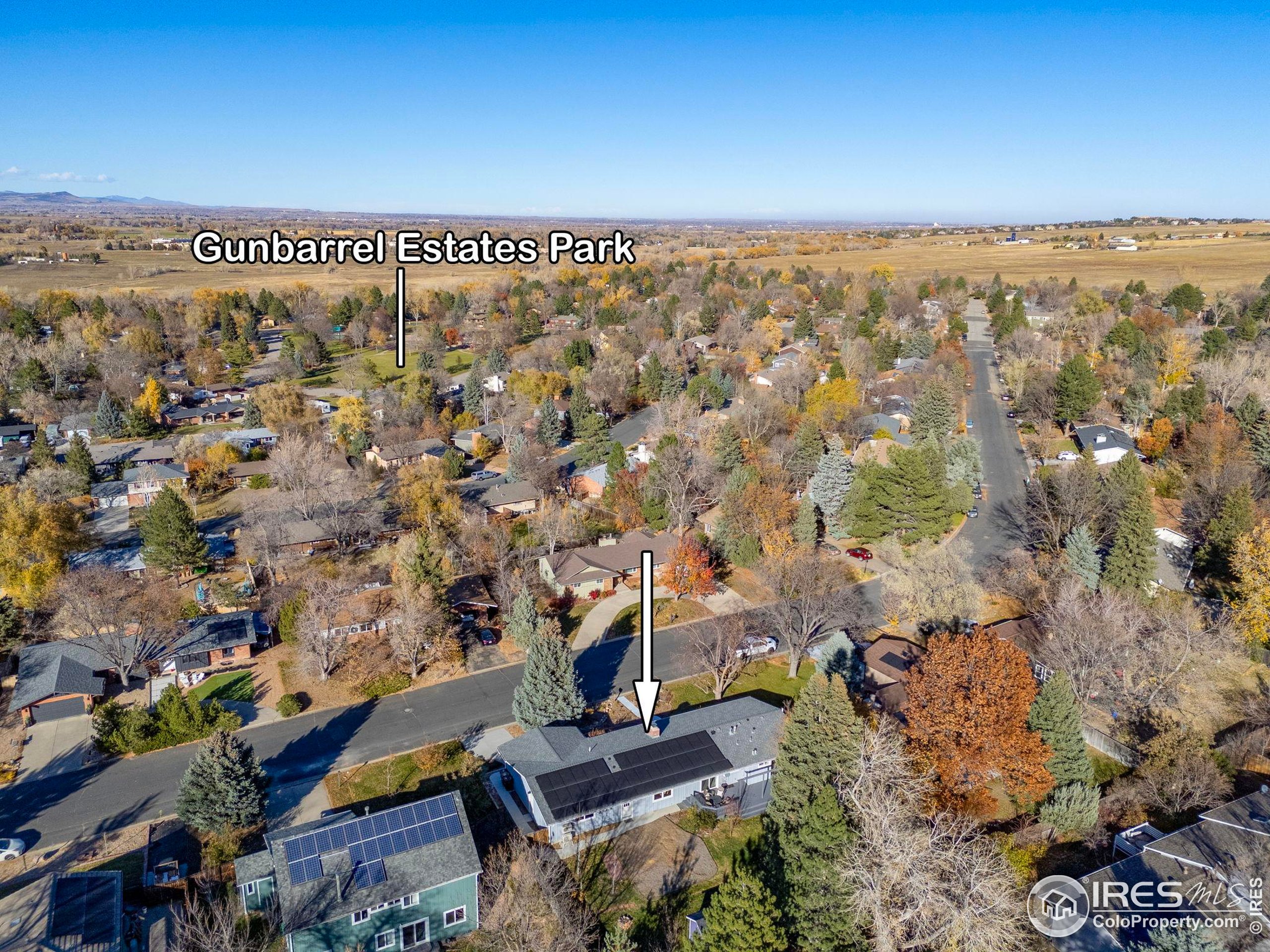 7238 Mt Sherman Road Longmont, CO 80503 - Photo 43 of 48 an aerial view of multiple house with a yard