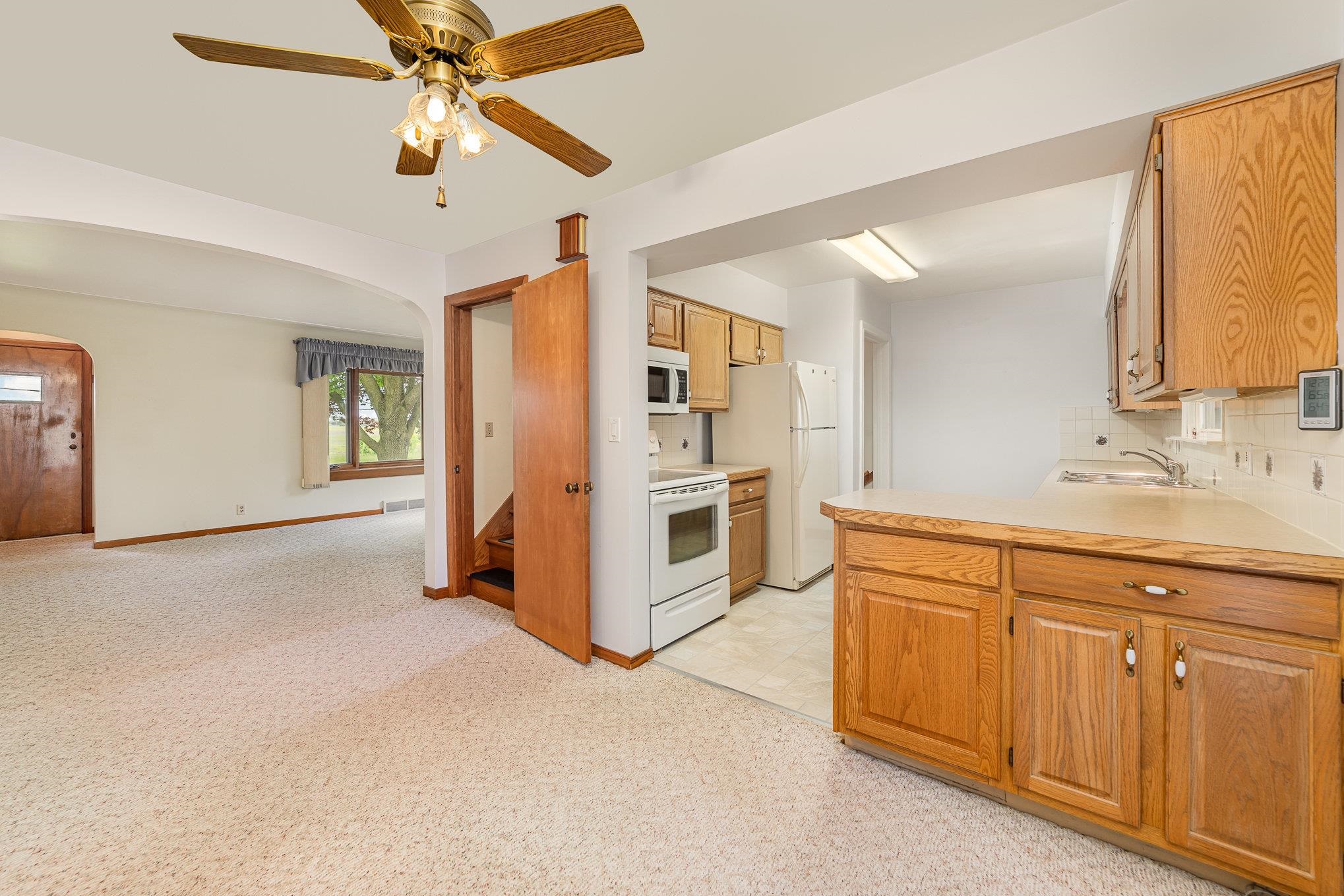 1725 Midland Road Bay City, MI 48706 - Photo 7 of 40 Gallery Image 7