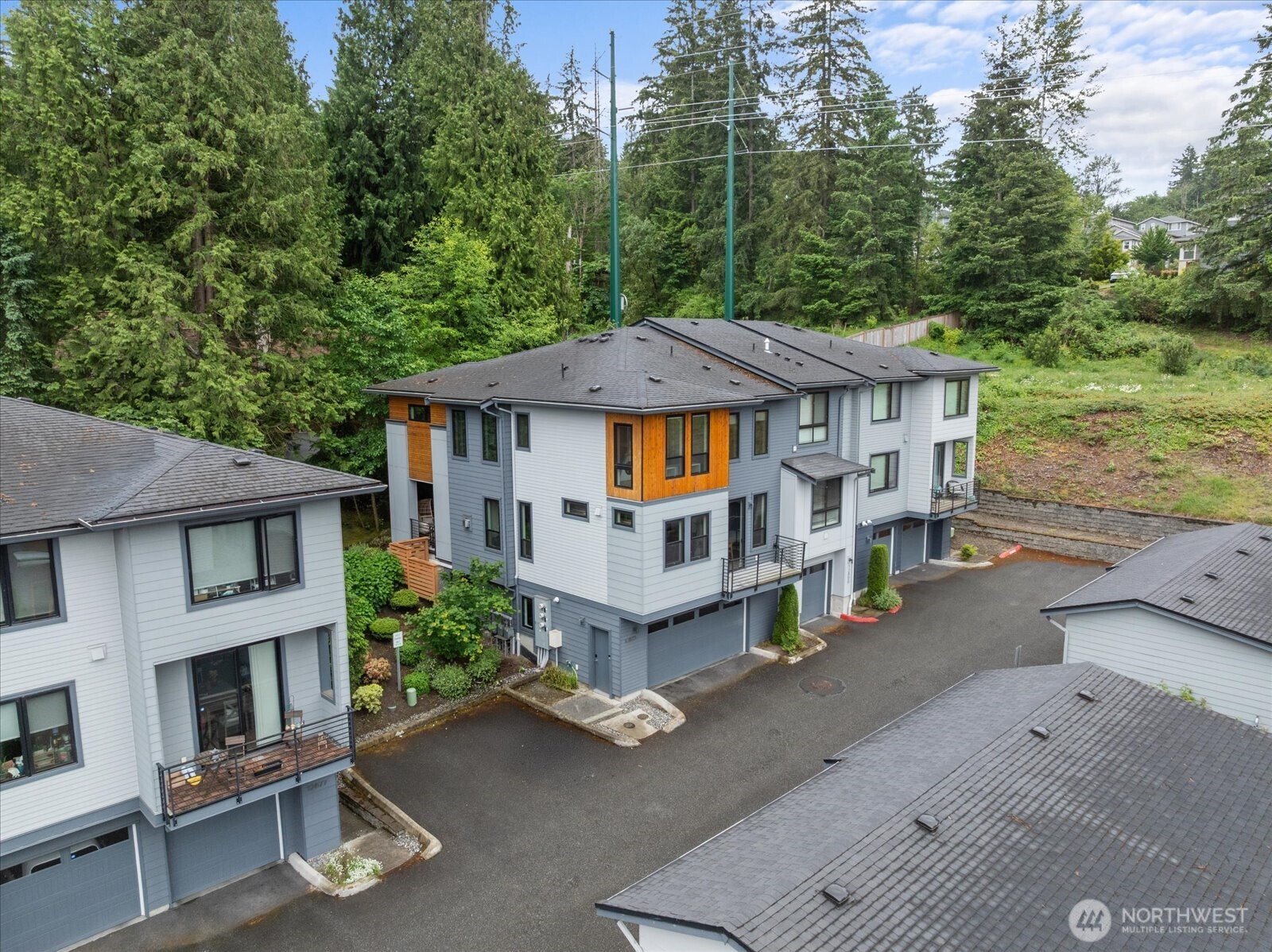 12873 Southeast 75th Road Newcastle, WA 98056 - Photo 33 of 38