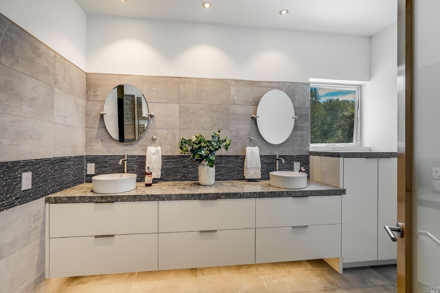 20 Westgate Drive San Rafael, CA 94903 - Photo 17 of 37