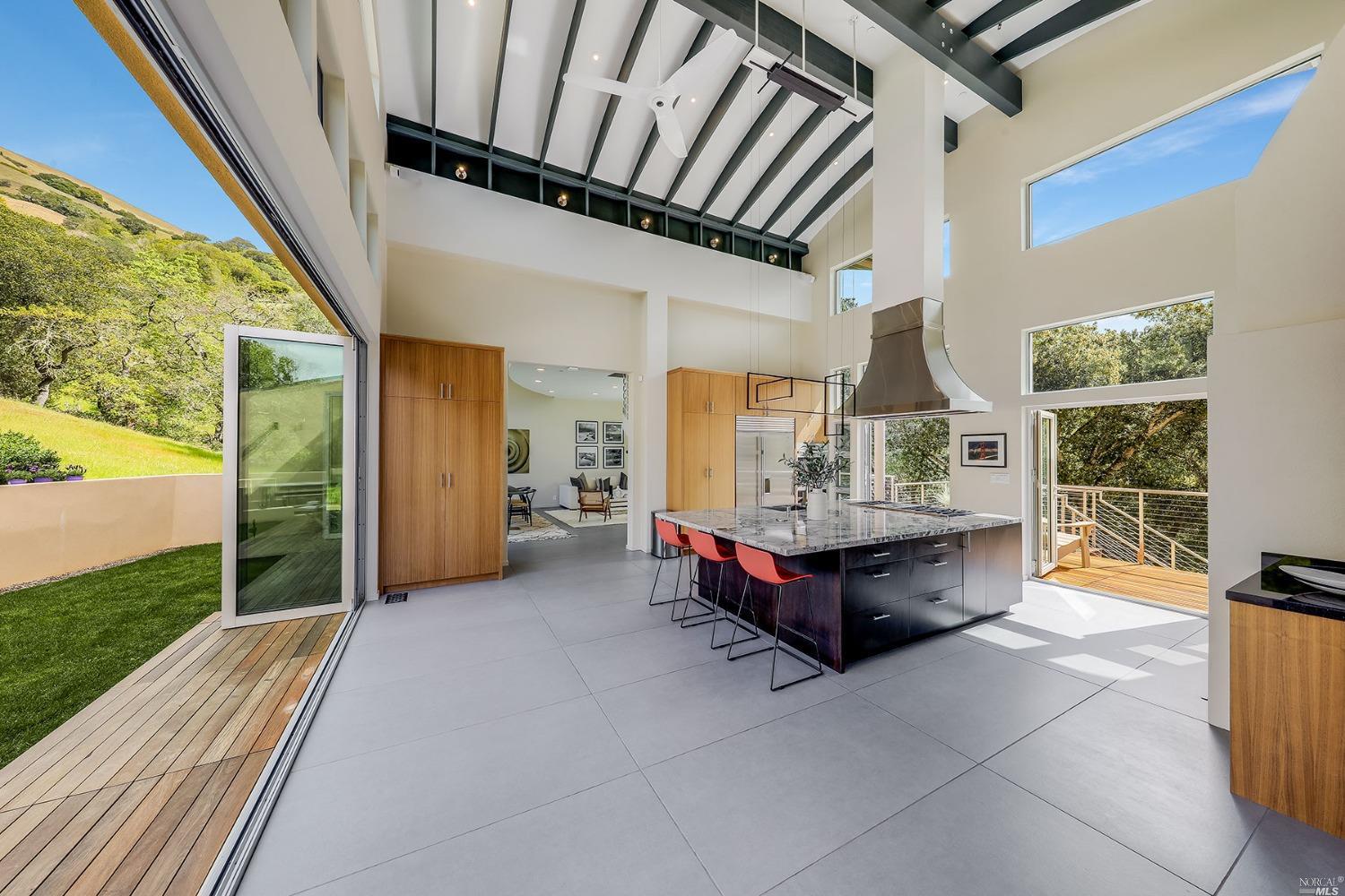 20 Westgate Drive San Rafael, CA 94903 - Photo 6 of 37