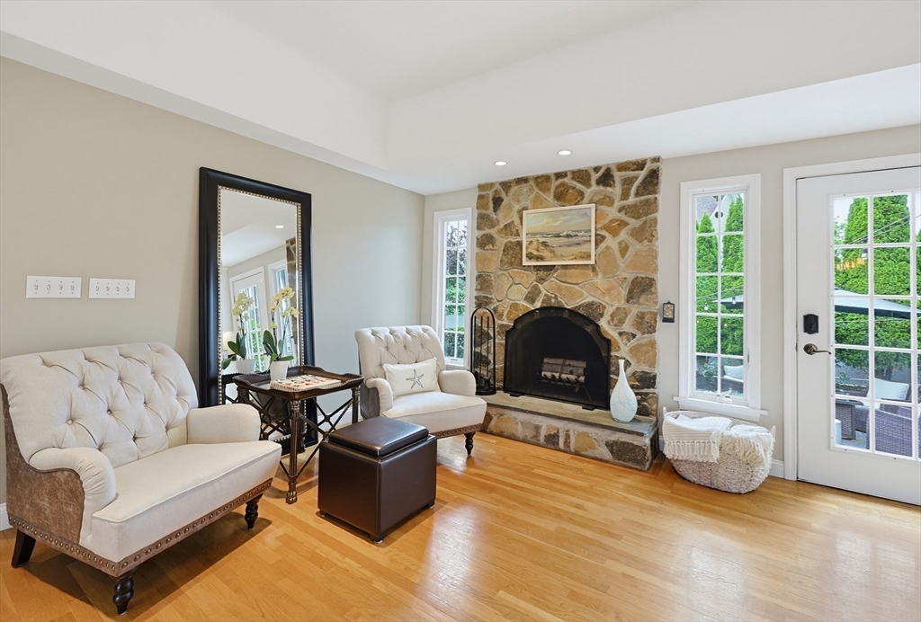16 Mansion Road Wakefield, MA 01880 - Photo 18 of 42
