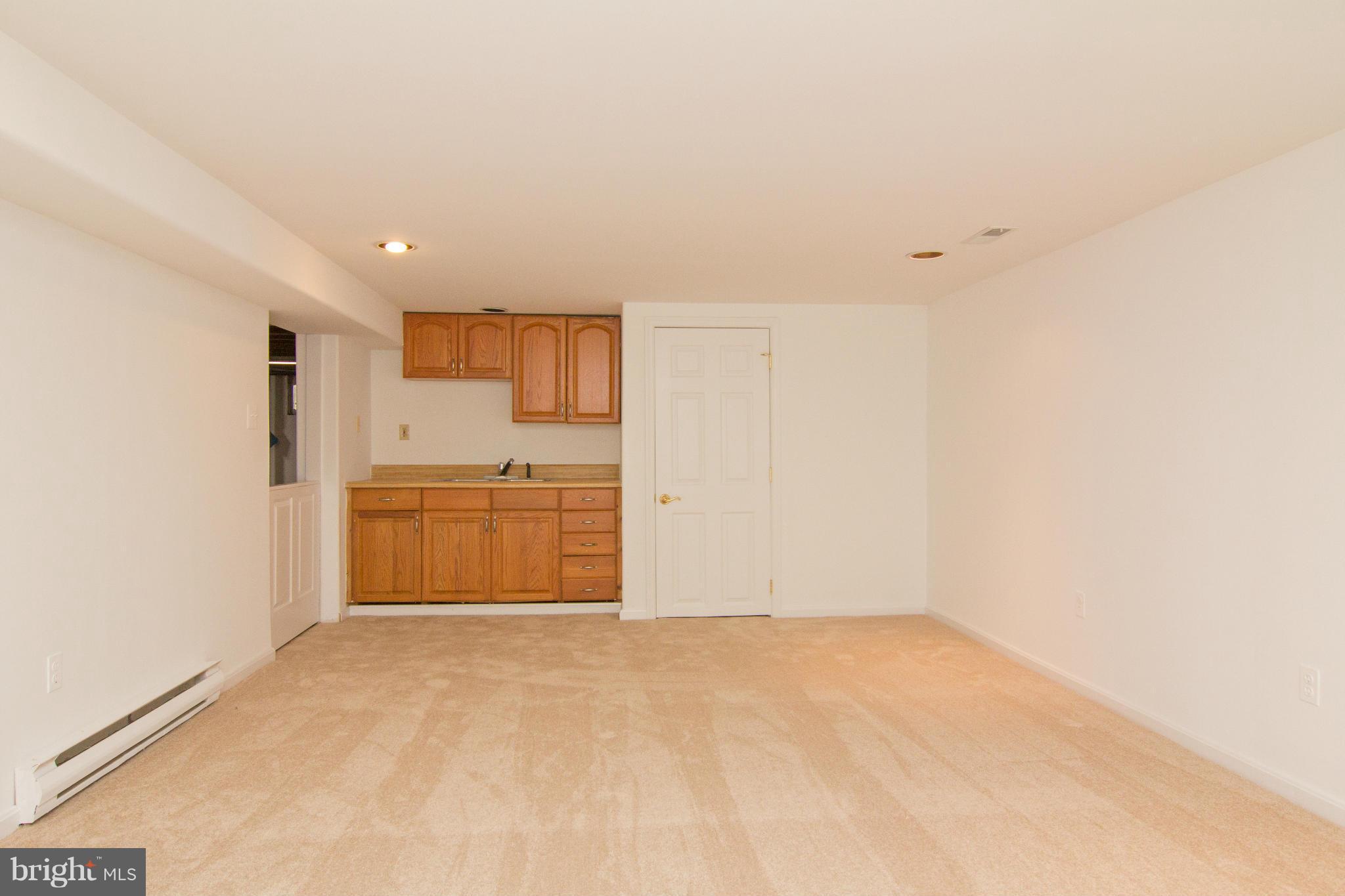 1942 Carrollton Road Finksburg, MD 21048 - Photo 16 of 30 Family Room