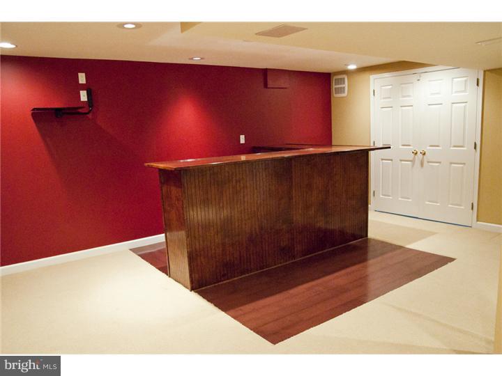 9 South Timber Road Southampton, PA 18966 - Photo 14 of 17 Basement - Finished