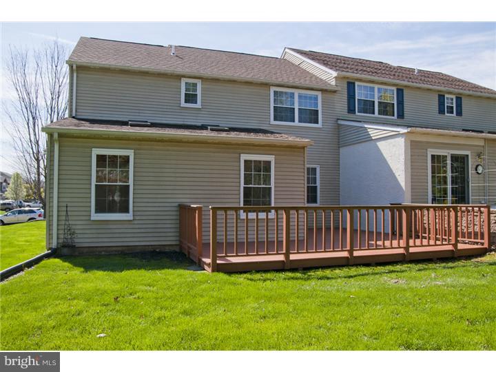 9 South Timber Road Southampton, PA 18966 - Photo 15 of 17 Exterior Back