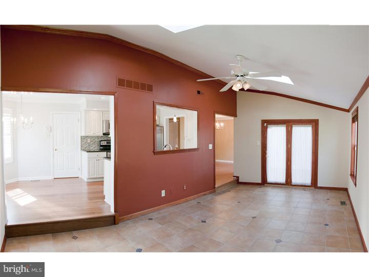 9 South Timber Road Southampton, PA 18966 - Photo 8 of 17 Family Room
