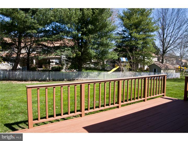 9 South Timber Road Southampton, PA 18966 - Photo 10 of 17 Deck