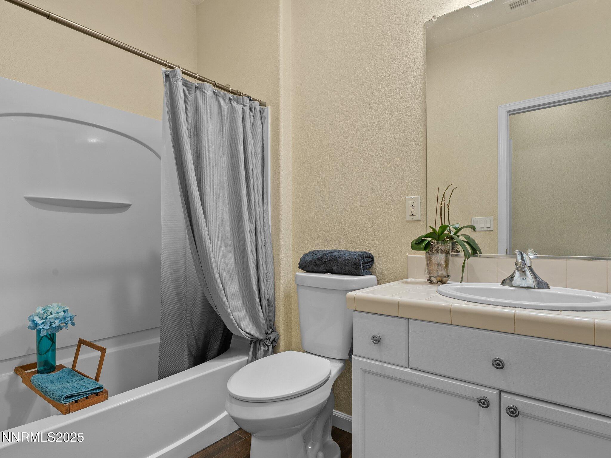 1718 River Gorge Court Reno, NV 89521 - Photo 20 of 31 1718 River Gorge Ct-123