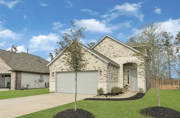 $248,900 | 30260 Kingston Heath Drive, Cleveland, TX 77327