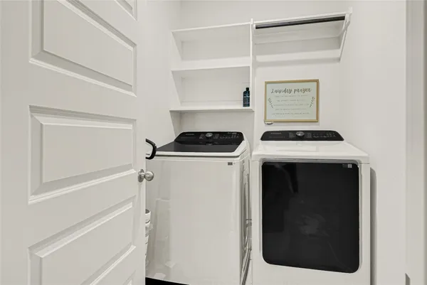 $248,900 | 30260 Kingston Heath Drive, Cleveland, TX 77327