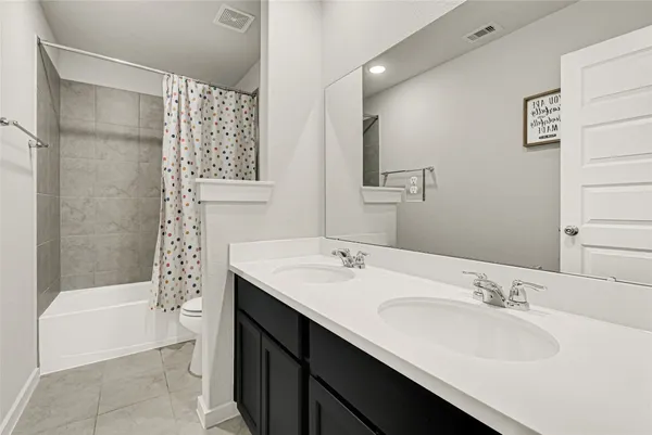 $248,900 | 30260 Kingston Heath Drive, Cleveland, TX 77327