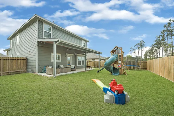 $248,900 | 30260 Kingston Heath Drive, Cleveland, TX 77327