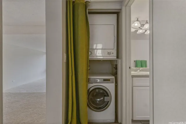 $499,000 | 521 Hahaione Street, Unit 12G, Honolulu, HI 96825