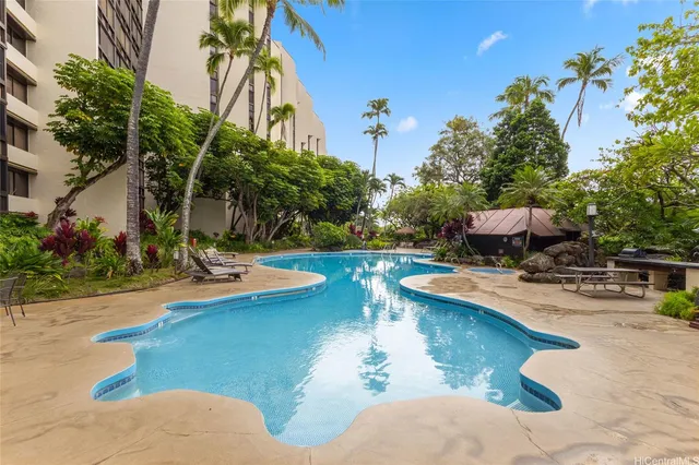 $499,000 | 521 Hahaione Street, Unit 12G, Honolulu, HI 96825