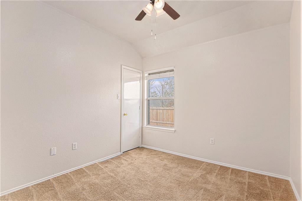 234 Rentz Pl Circle Weatherford, TX 76086 - Photo 18 of 25