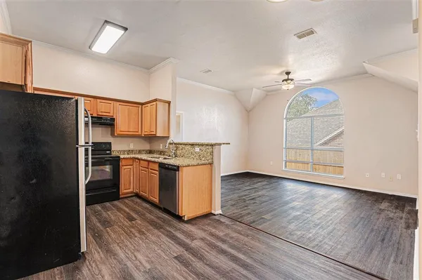 $1,550 | 234 Rentz Pl Circle, Weatherford, TX 76086