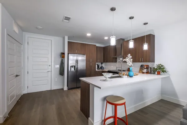 $1,850 | 2213 Poquito Street, Unit 305, Austin, TX 78722
