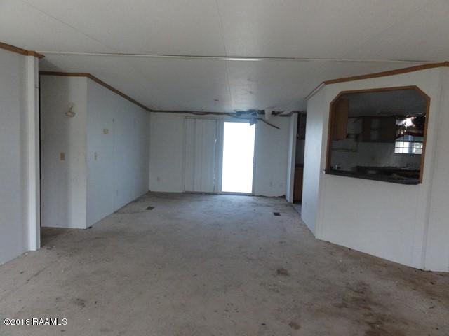 2500 Allen Road Maurice, LA 70555 - Photo 6 of 18 LIVING ROOM