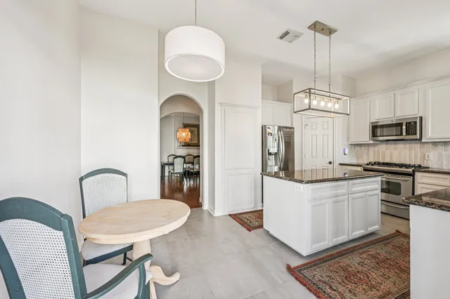 $550,000 | 5736 Petty Street, Houston, TX 77007