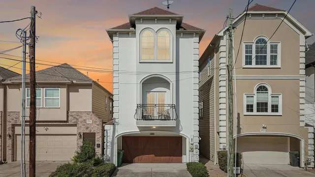 $550,000 | 5736 Petty Street, Houston, TX 77007